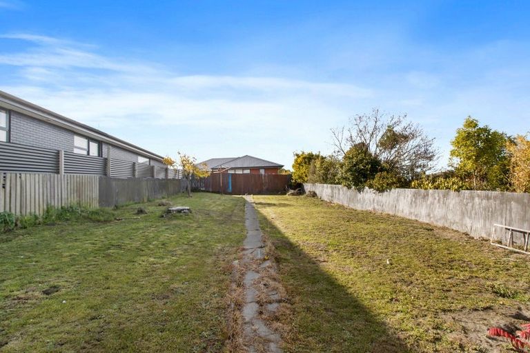 Photo of property in 16 Memorial Avenue, Parkside, Timaru, 7910