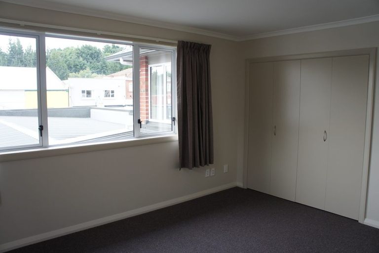 Photo of property in 214 Main South Road, Green Island, Dunedin, 9018