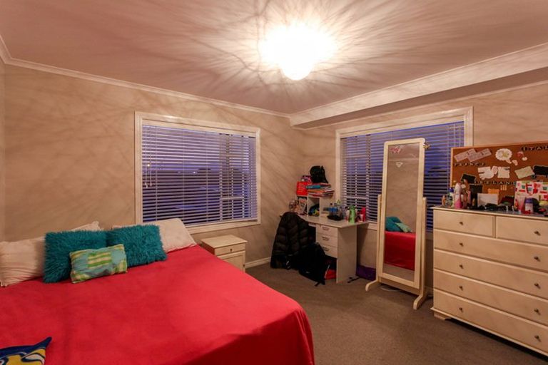 Photo of property in 7a Chatswood Grove, Fitzroy, New Plymouth, 4312