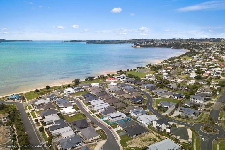 Photo of property in 15 Trevally Place, Snells Beach, 0920
