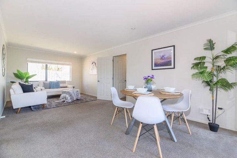 Photo of property in 1 Barwick Place, Stanmore Bay, Whangaparaoa, 0932