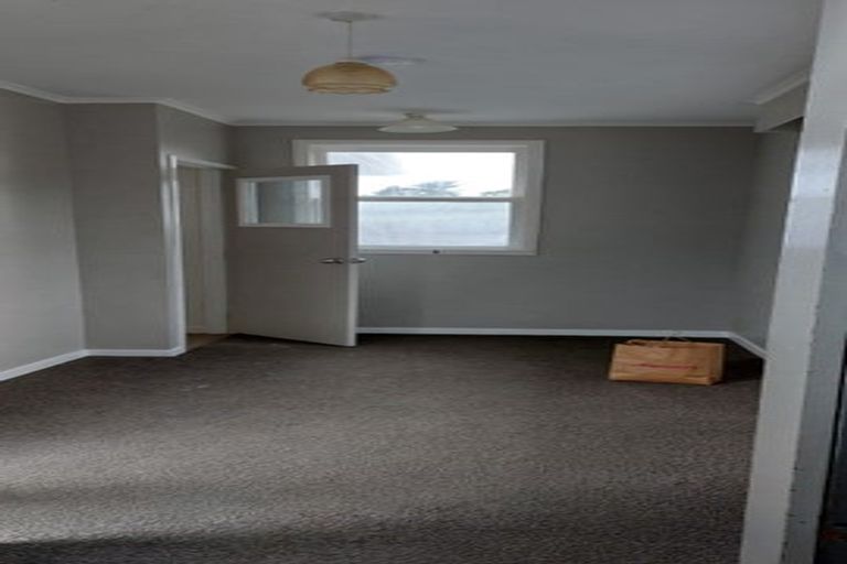Photo of property in 10 Oraha Road, Huapai, Kumeu, 0810