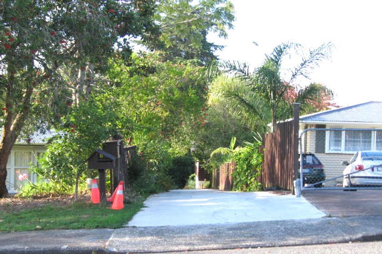 Photo of property in 1/21 Infidel Place, Torbay, Auckland, 0630