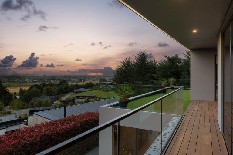 Photo of property in 13 Redmund Spur Road, Kennedys Bush, Christchurch, 8025