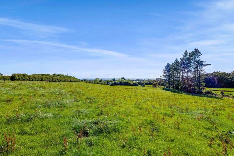 Photo of property in 2175 Egmont Road, Kaimiro, 4386