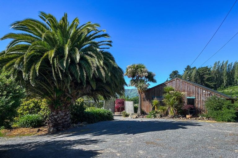 Photo of property in 165 Governors Bay - Teddington Road, Teddington, Lyttelton, 8971