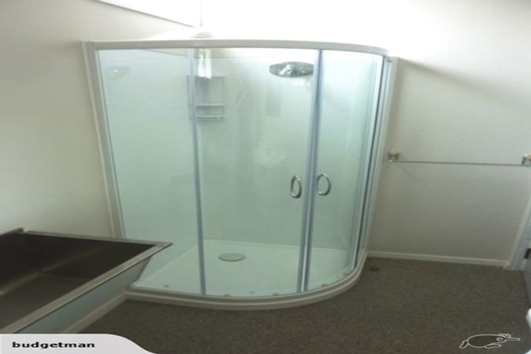 Photo of property in 615 Castle Street, North Dunedin, Dunedin, 9016