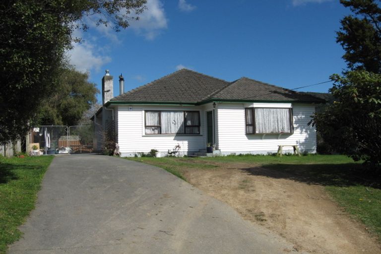 Photo of property in 3 Burden Avenue, Wainuiomata, Lower Hutt, 5014