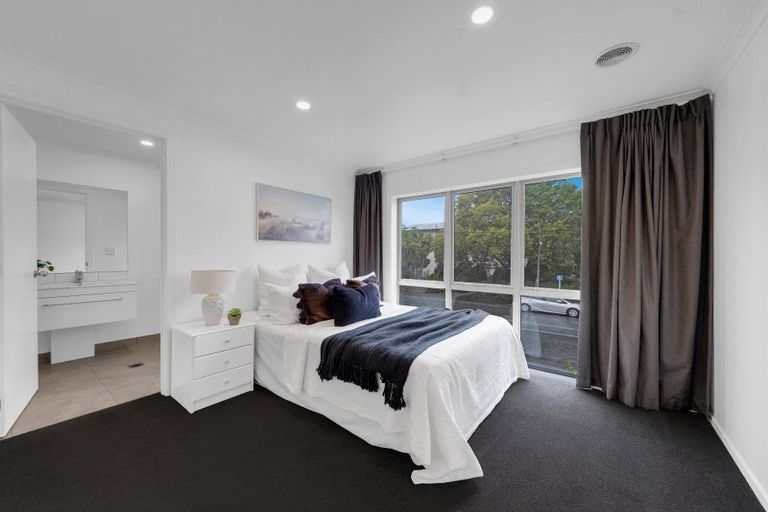 Photo of property in 8/113 Knighton Road, Hillcrest, Hamilton, 3216