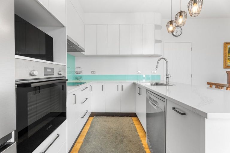 Photo of property in 53d Mcleod Road, Te Atatu South, Auckland, 0610