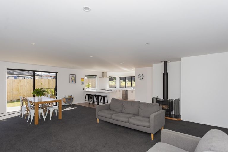 Photo of property in 12b Sussex Street, Weston, Oamaru, 9401