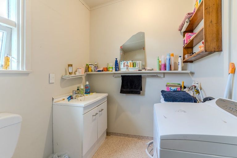 Photo of property in 5 Titan Street, North Dunedin, Dunedin, 9016