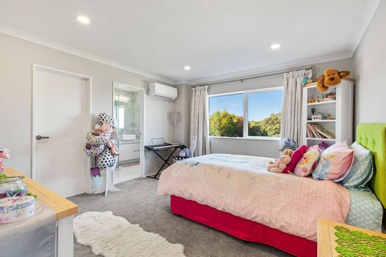 Photo of property in 27 Hangahai Road, Flat Bush, Auckland, 2019