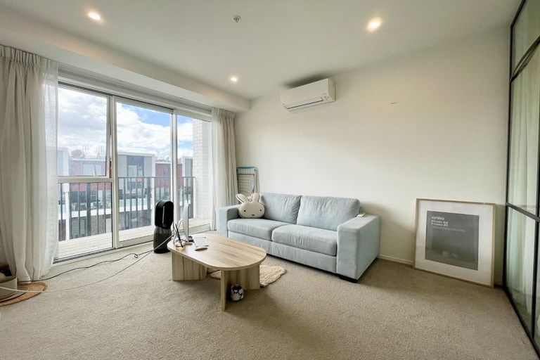 Photo of property in 1817a Great North Road, Avondale, Auckland, 1026