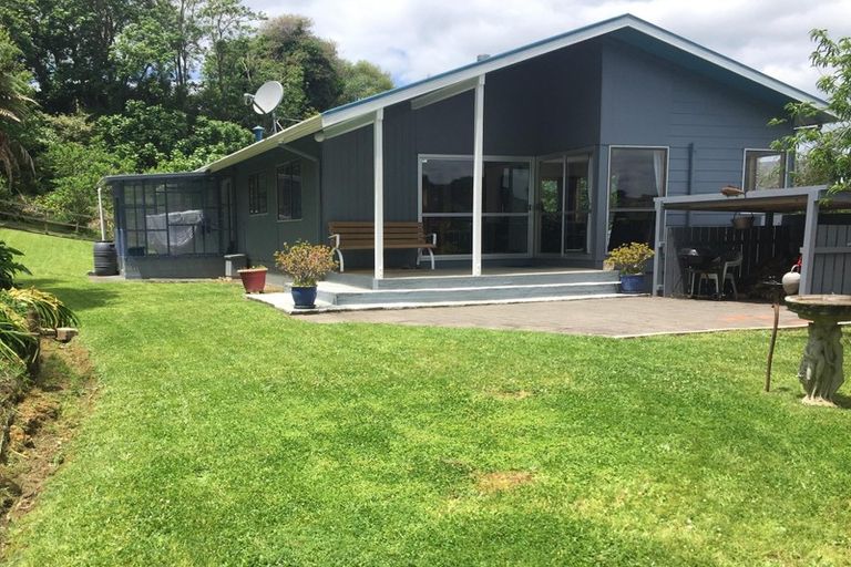 Photo of property in 2 Beaufort Street, Opua, 0200
