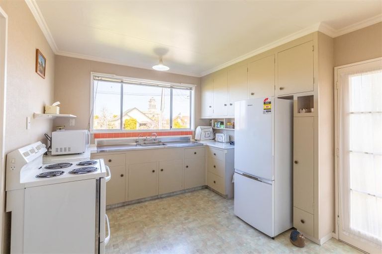 Photo of property in 10a Churchill Place, Waimate, 7924