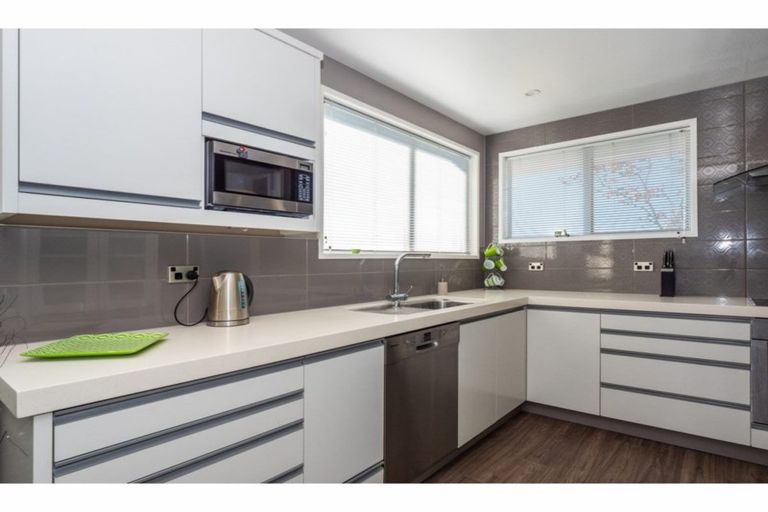 Photo of property in 16 Pukatea Street, Glenwood, Timaru, 7910