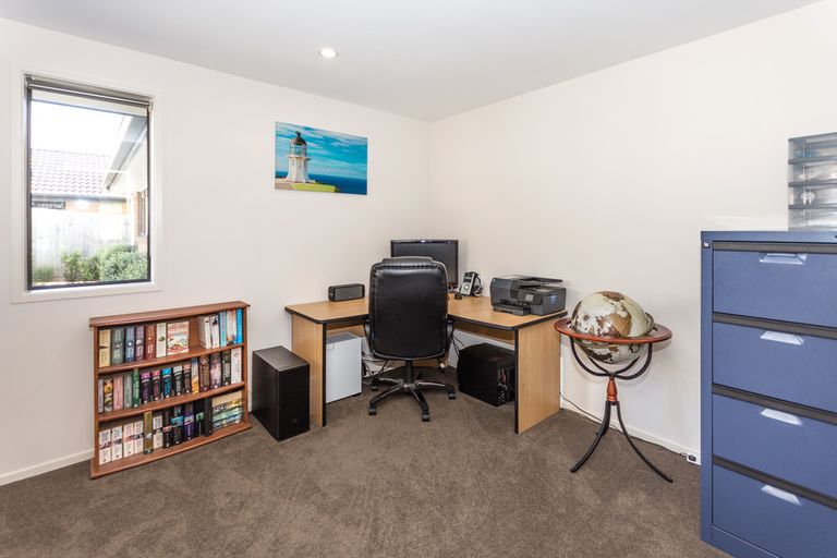 Photo of property in 74 Isabella Drive, Pukekohe, 2120
