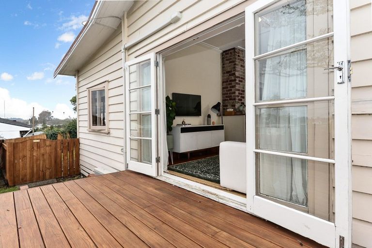 Photo of property in 75 Tuhikaramea Road, Dinsdale, Hamilton, 3204