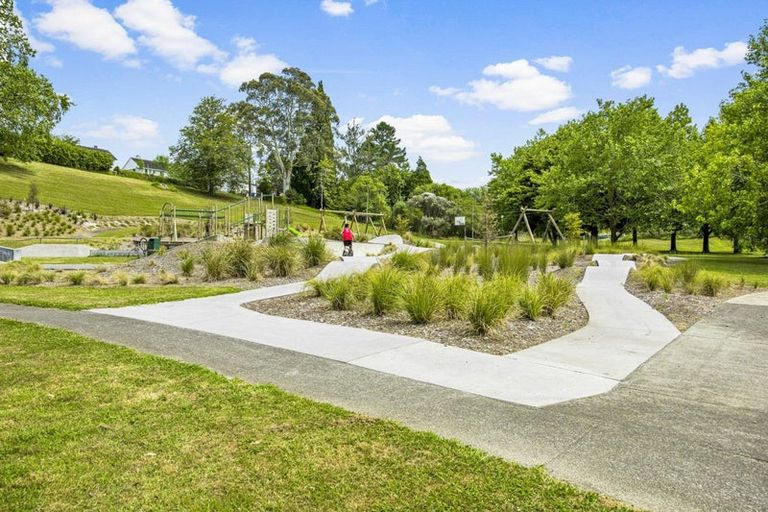 Photo of property in 19 Te Wheoro Street, Meremere, Mercer, 2474