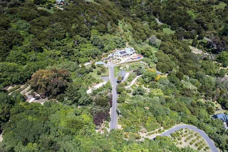 Photo of property in 10 Purple Peak Road, Akaroa, 7581