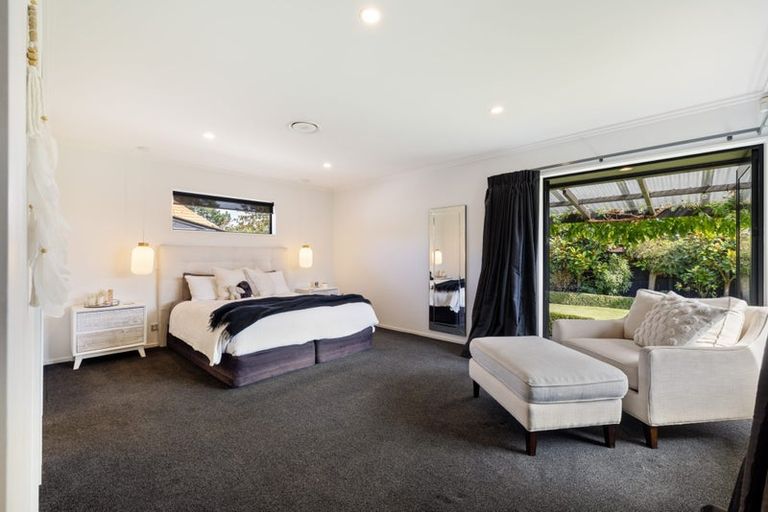 Photo of property in 1 Riverside Lane, Spencerville, Christchurch, 8083