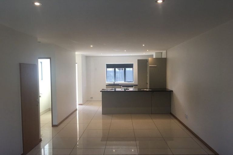 Photo of property in 16 George Street, Riccarton, Christchurch, 8041