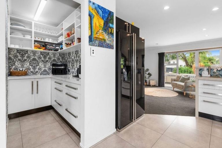 Photo of property in 17 Kotare Crescent, Maunu, Whangarei, 0110