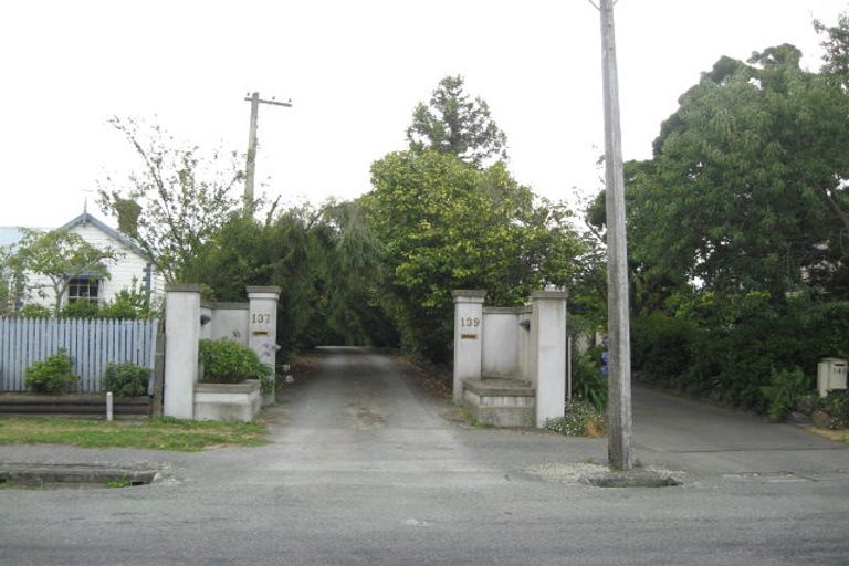 Photo of property in 139 Mays Road, St Albans, Christchurch, 8052