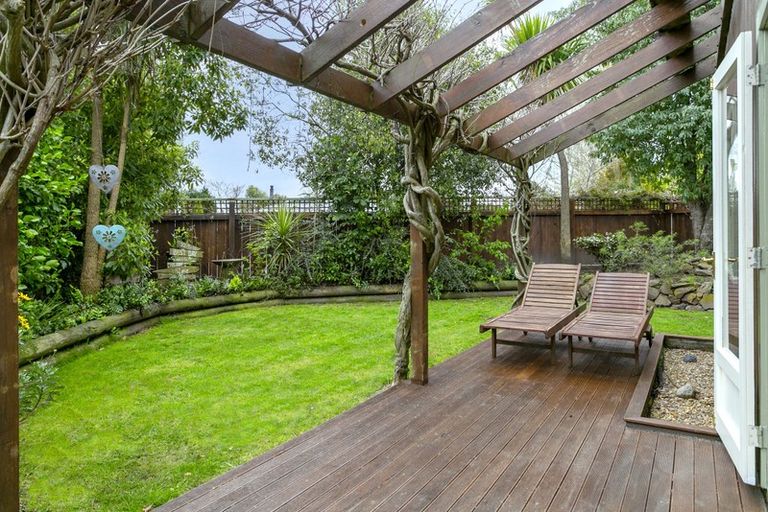 Photo of property in 47 Hawai Street, Two Mile Bay, Taupo, 3330