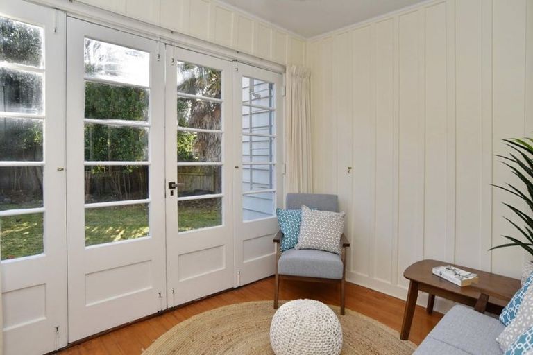 Photo of property in 2/46 Fendalton Road, Fendalton, Christchurch, 8014