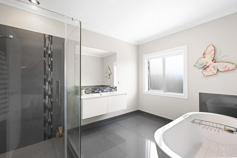 Photo of property in 24 Petersburg Drive, Flagstaff, Hamilton, 3210