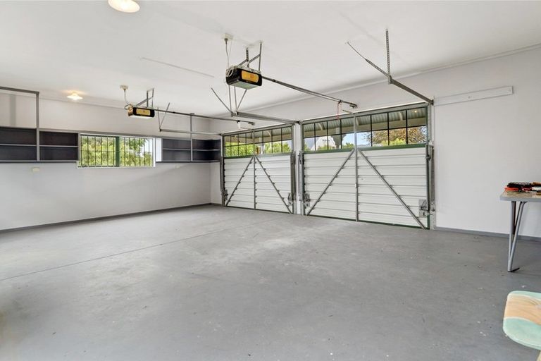 Photo of property in 120 College Place, Poike, Tauranga, 3112