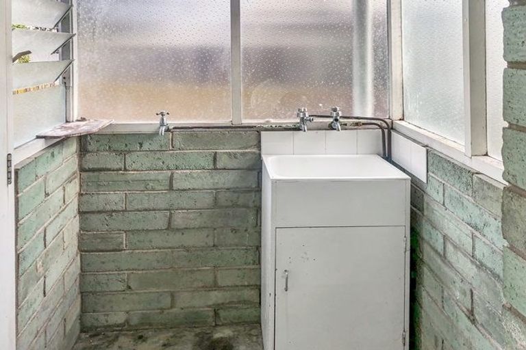 Photo of property in 3/13 Otakau Road, Milford, Auckland, 0620