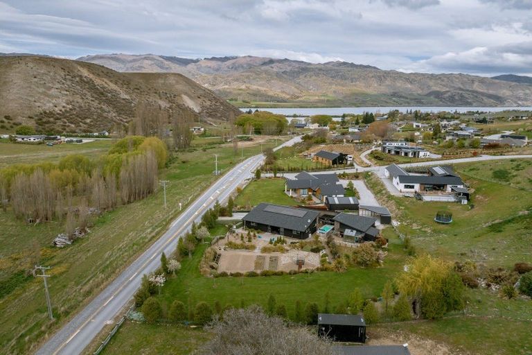 Photo of property in 115 Lowburn Valley Road, Lowburn, Cromwell, 9384