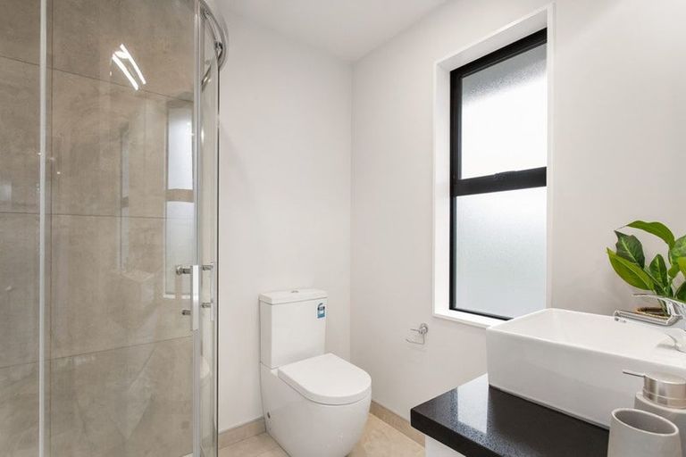 Photo of property in 10 Shingle Street, Sydenham, Christchurch, 8023