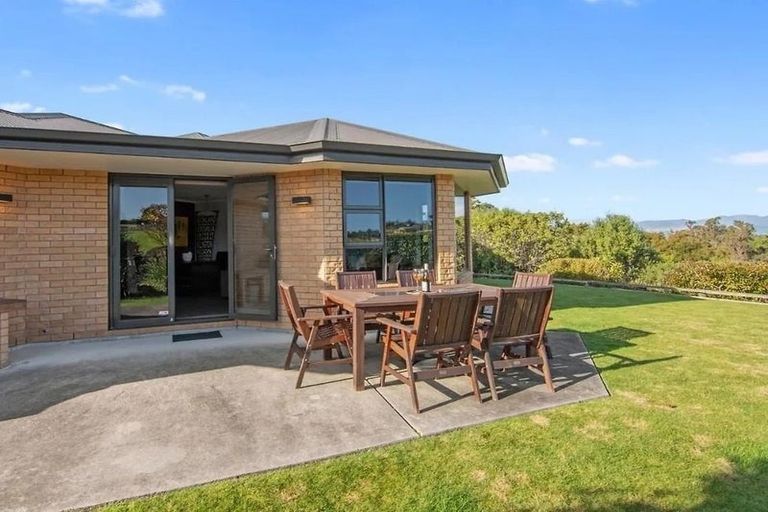 Photo of property in 50 Pine Hill Road, Ruby Bay, Upper Moutere, 7173
