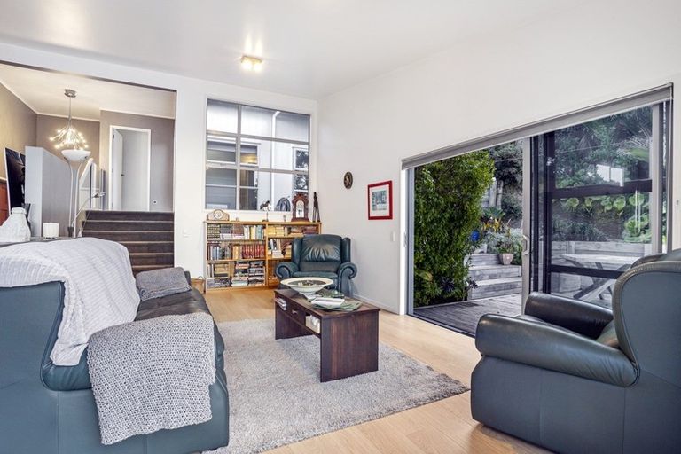 Photo of property in 402 Tuateawa Road, Tuateawa, Coromandel, 3583