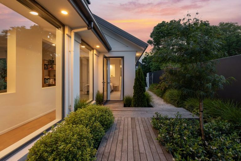 Photo of property in 97b Fendalton Road, Fendalton, Christchurch, 8014