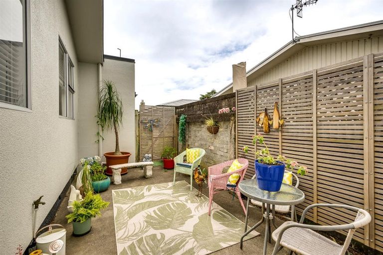 Photo of property in 2/28 Alpers Terrace, Marewa, Napier, 4110