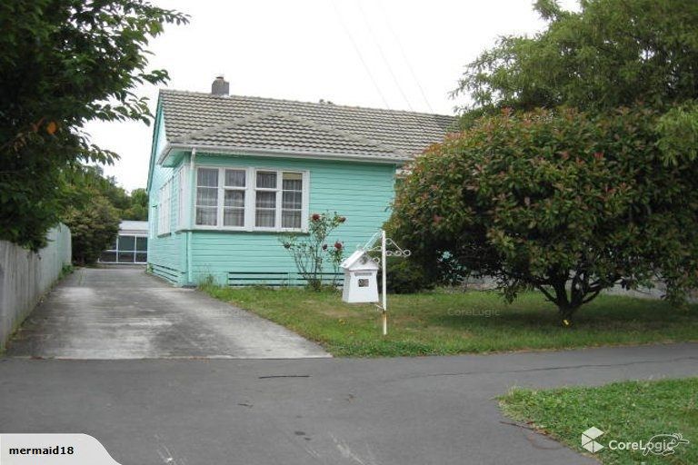 Photo of property in 24 Balgay Street, Upper Riccarton, Christchurch, 8041