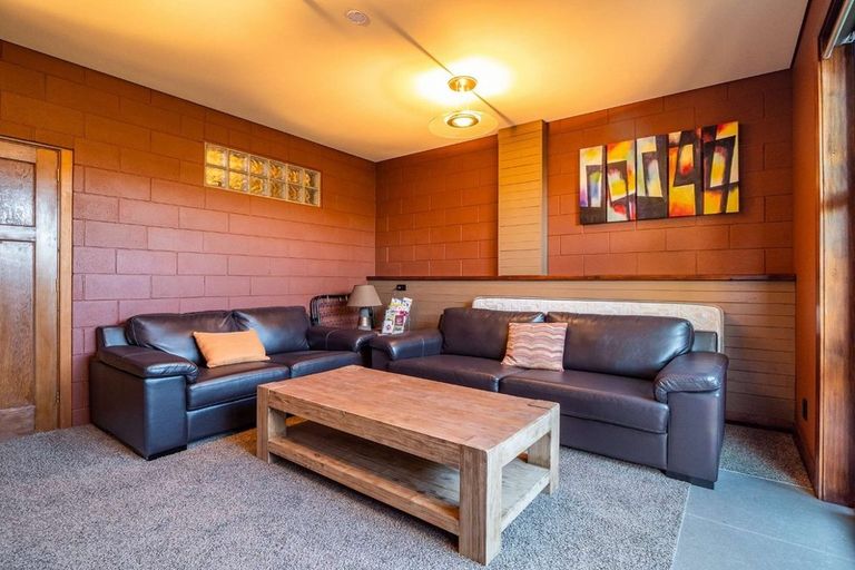 Photo of property in 71 Carroll Street, Dunedin Central, Dunedin, 9016