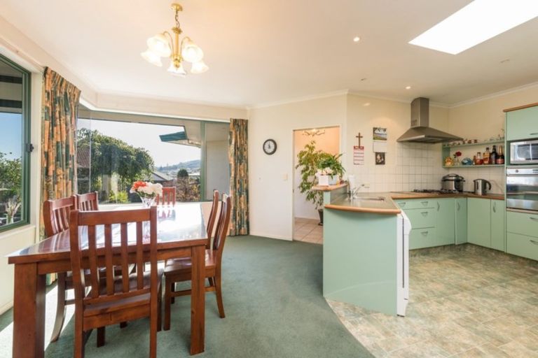 Photo of property in 18 Orpington Place, Stoke, Nelson, 7011