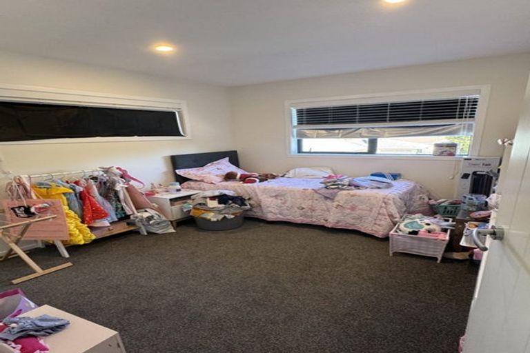Photo of property in 79a Chilcott Road, Henderson, Auckland, 0612