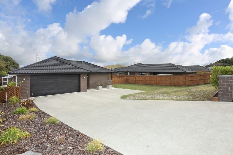 Photo of property in 19 Macdonald Heights, Feilding, 4702