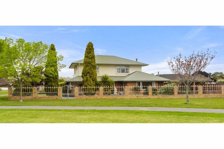 Photo of property in 1/45 Donnington Street, Parklands, Christchurch, 8083