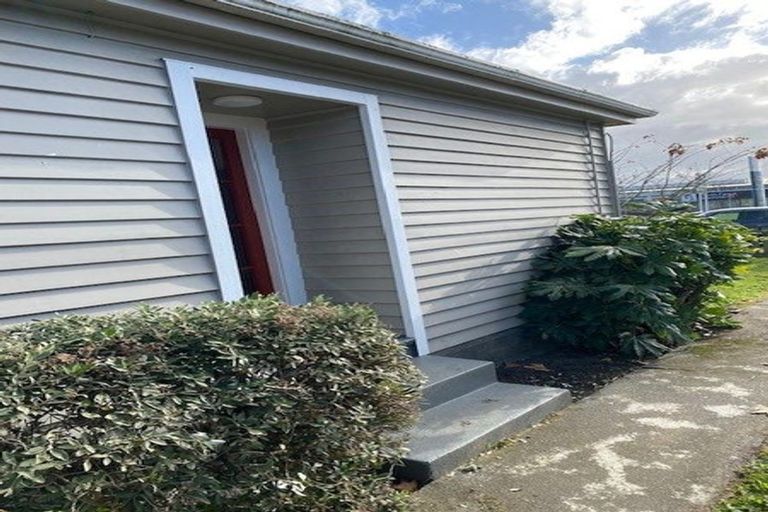 Photo of property in 253 Main South Road, Hornby, Christchurch, 8042