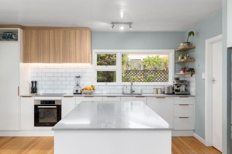 Photo of property in 27 Whero Avenue, Diamond Harbour, Lyttelton, 8971