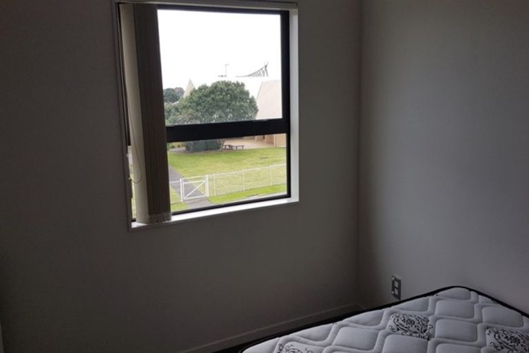 Photo of property in 3/7 Wallson Crescent, Wiri, Auckland, 2104