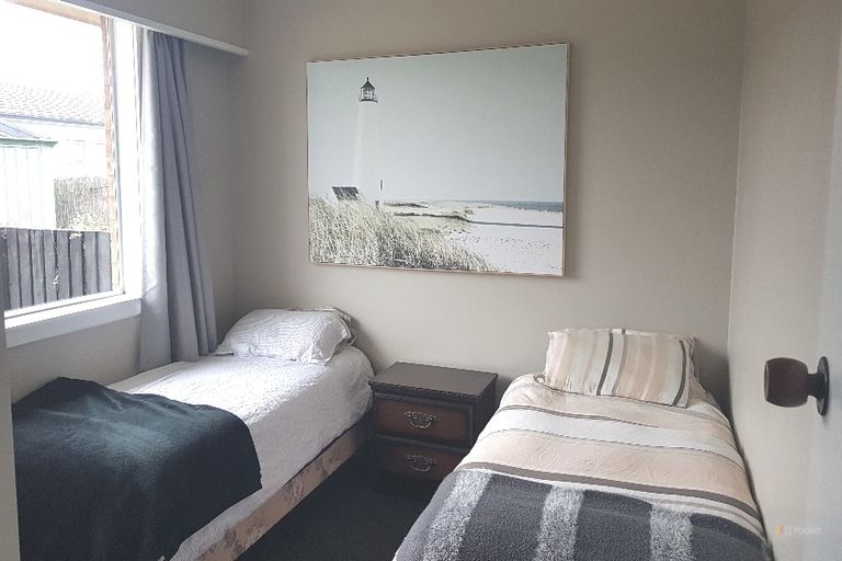 Photo of property in 1 Oxford Street, Waimate, 7924